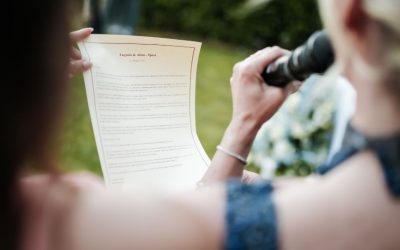 Discorso matrimonio civile e simbolico: esempi, scalette e consigli per ogni ruolo